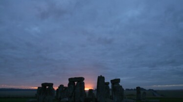 STONEHENGE REDEVOILE 1.JPG
