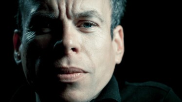 Warwick Davis Photo Credit Joel Aron.jpeg