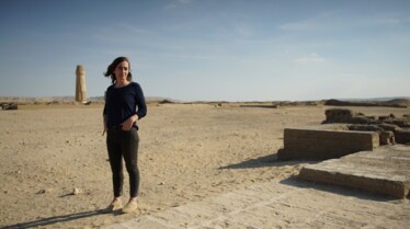 Ep202_HuntForQueenNefertiti_LostTreasuresOfEgypt_02.jpg