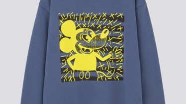 Uniqlo - Mickey x Keith Haring sweat bleu 2.jpg