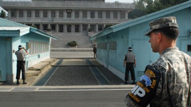 Explorer_InsideNorthKorea_005.jpg