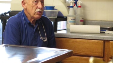 L'incroyable Dr Pol  Su-pol-sticieux (2).jpg