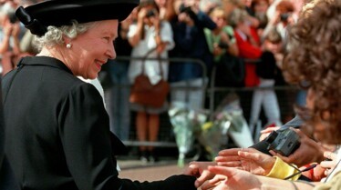 BeingTheQueen_009.jpg