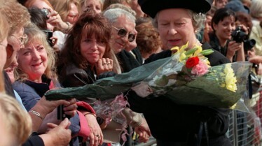 BeingTheQueen_011.jpg