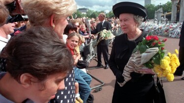 BeingTheQueen_010.jpg