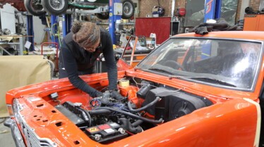 909_FordCortina_CarSOS_001.jpg