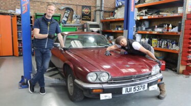 Car S.O.S.  Jaguar XJ-S V12 1.jpg