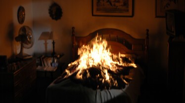 Vrai ou Faux - HumanCombustion_006.jpg