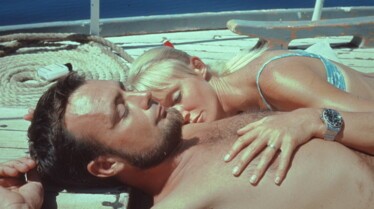 PlayingWithSharks_09 - Copy.jpg