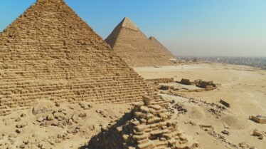 307_PyramidTombRaiders_LostTreasuresOfEgypt_LR_001.jpg