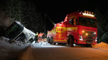 608_IceRoadRescue_026.jpg