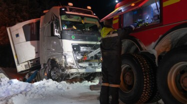 608_IceRoadRescue_029.jpg
