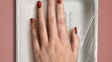 D+ - FRESH_Meat_Hand.jpg