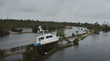 Ala poursuite des tornades (1).jpg