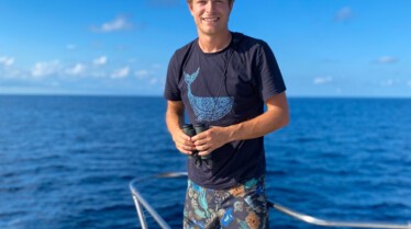 ep102_dolphinquest_epicadventureswithbertiegregory_2976_21fcef2e.jpeg