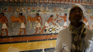 Les trésors perdus de la Vallée des Rois  Sur les traces de Néfertiti (2).jpg
