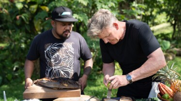 Gordon Ramsay  Territoires inexplorés - La côte de Hana à Hawaï (2).jpg