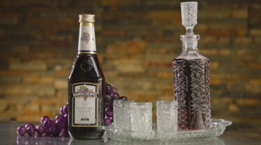 McMuffins & Manischewitz (3).jpg