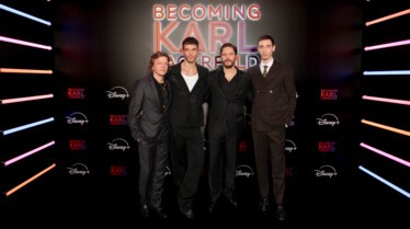 Avant Première Becoming Karl Lagerfeld - Disney+ - l'équipe de la série (2).jpg