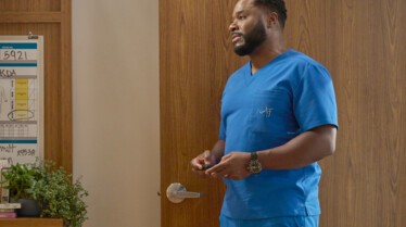 The Resident S6 (2).jpg