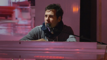 ELLE L’ADORE (8).png