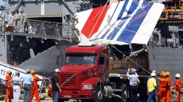 Plane Crash Recreated (2).jpg