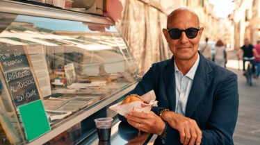Stanley Tucci cuisine à l'italienne.jpg