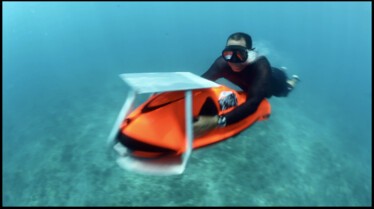 Les Indestructibles Perdu en mer.JPG
