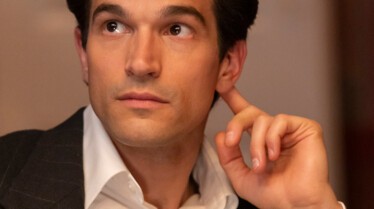 Love Story John F Kennedy & Carolyn Bessette  (1).jpg