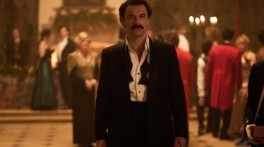 Aidan Turner as Declan O Hara_ Rivals returns 11 November on Disney .jpg