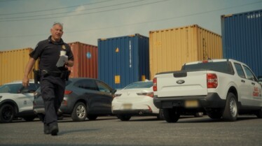 109_MaybachsAndMeds_ToCatchASmugglerContrabandCapture_HD_05.jpg