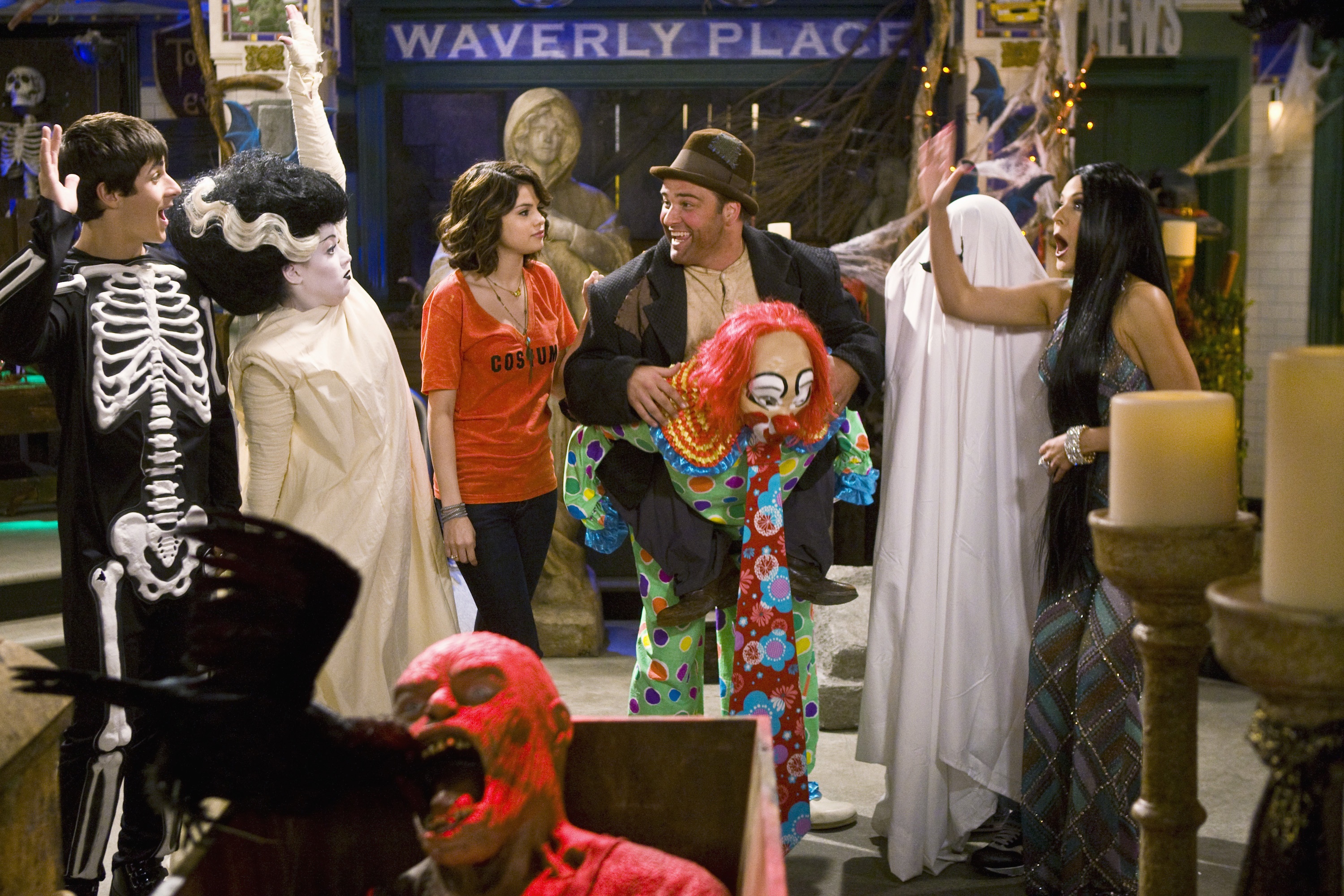 Les Sorciers de Waverly Place.jpg