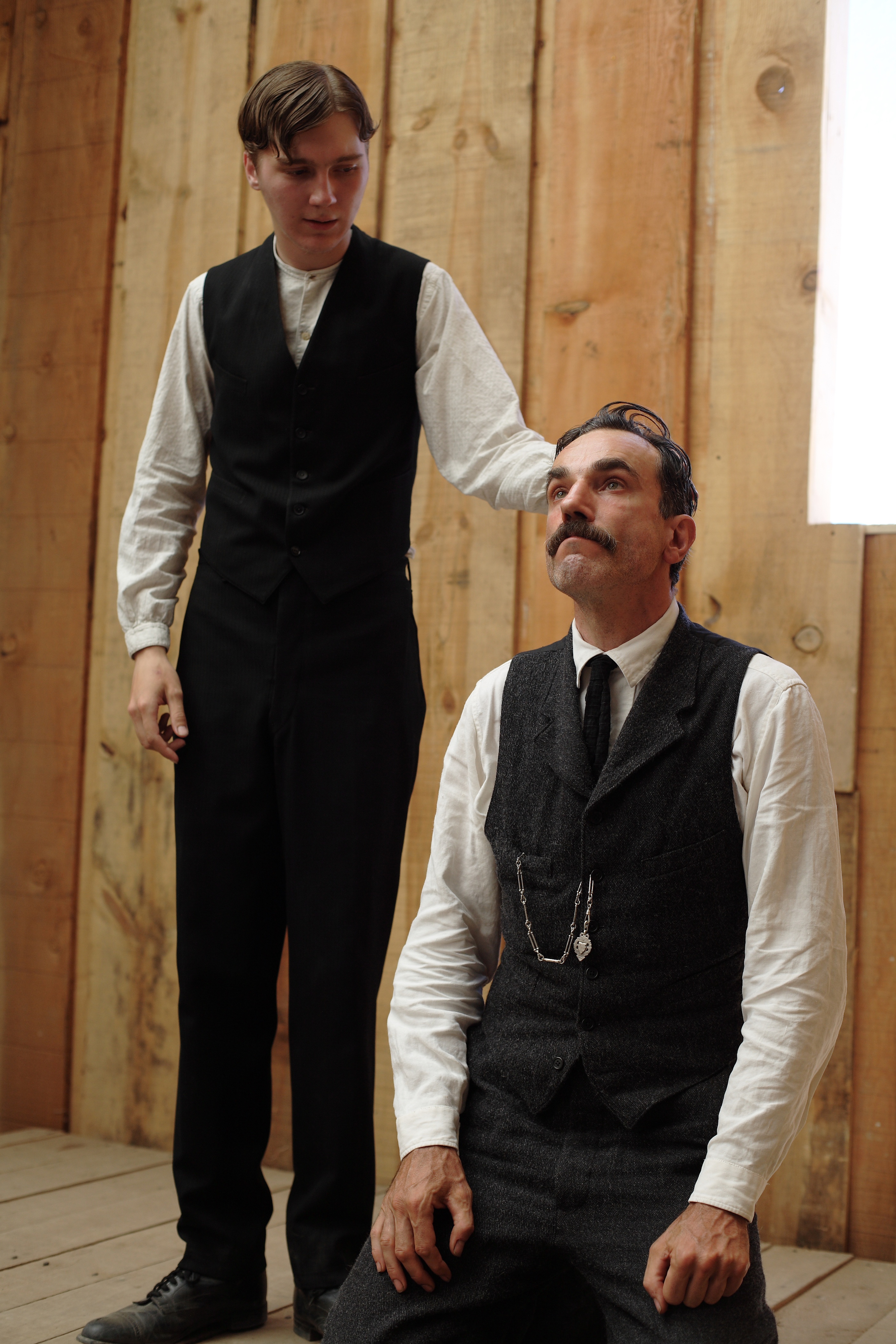 Daniel Day Lewis & Paul Dano.jpg