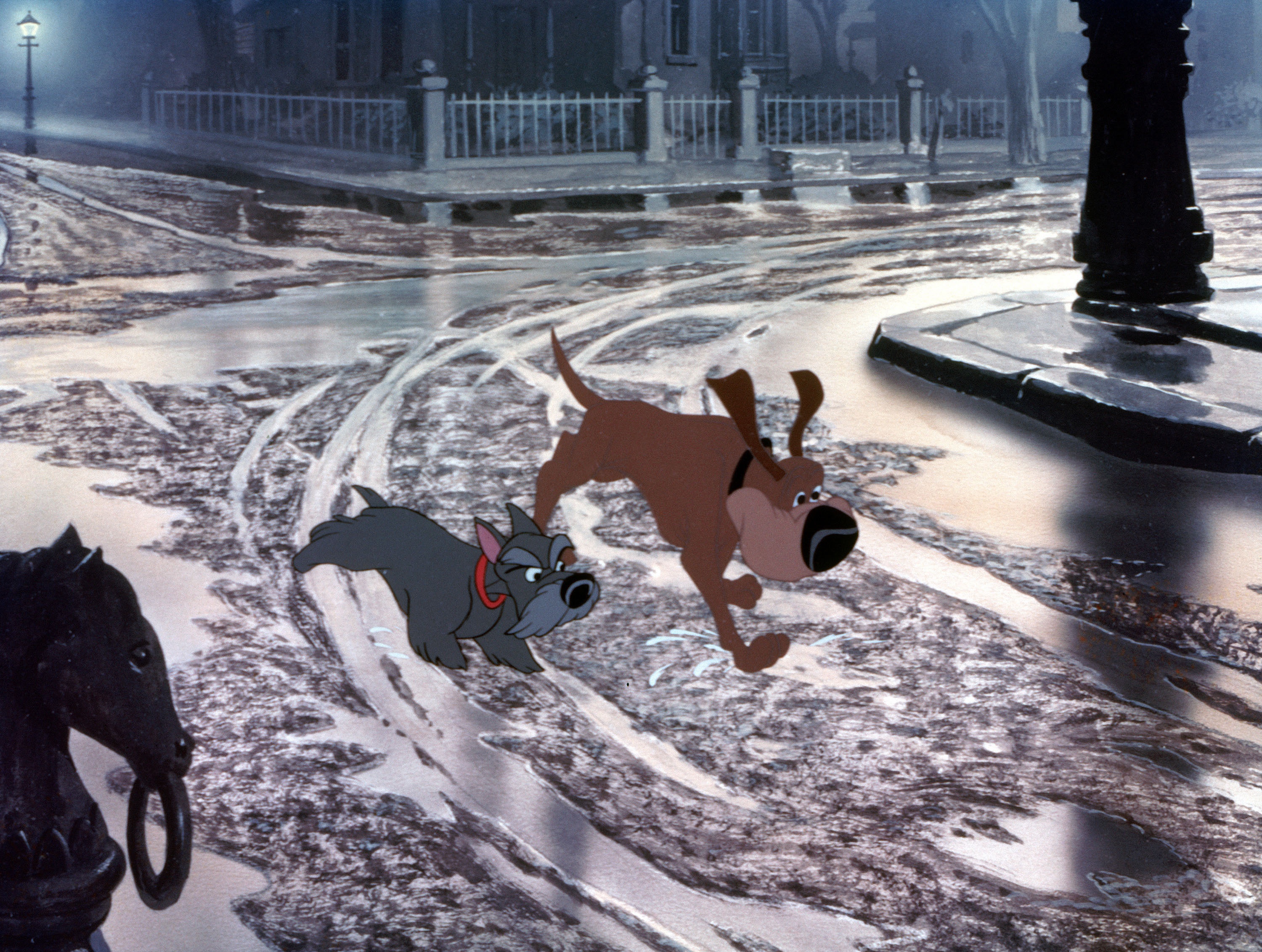 Poursuite dans la neige.jpg