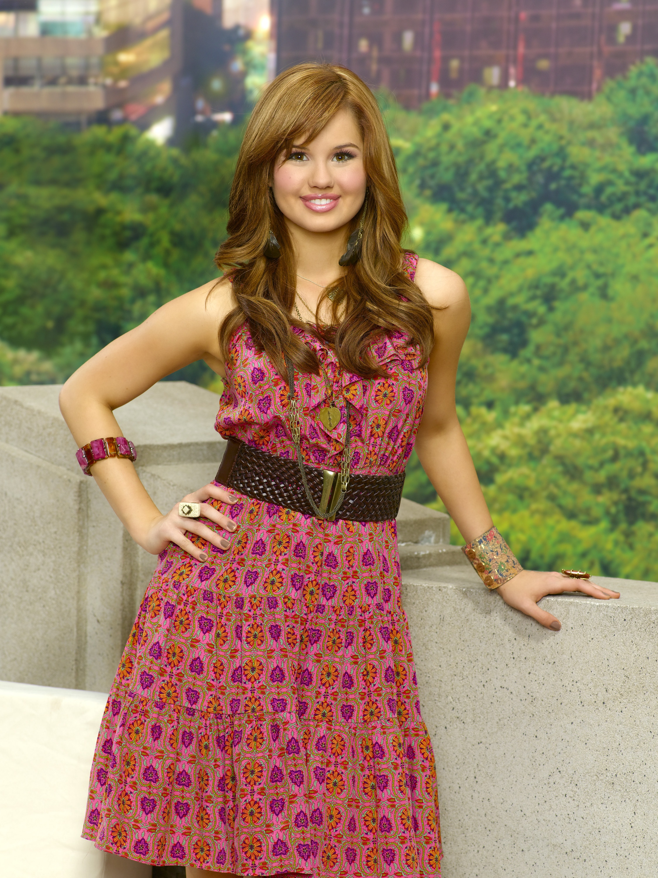 Debby Ryan (Jessie) - 2.jpg
