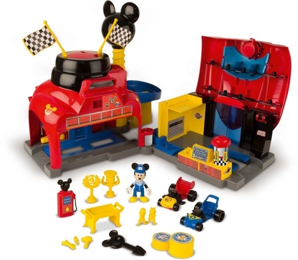 IMC - Garage Mickey.jpg