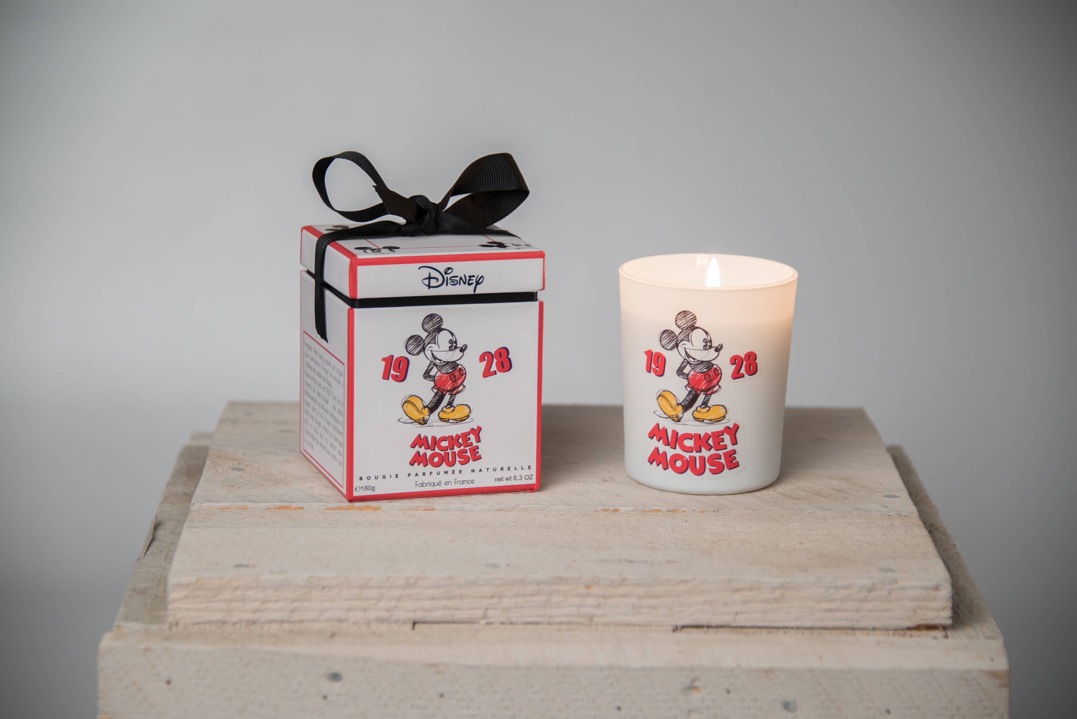 Bougie Mickey Francal.jpg