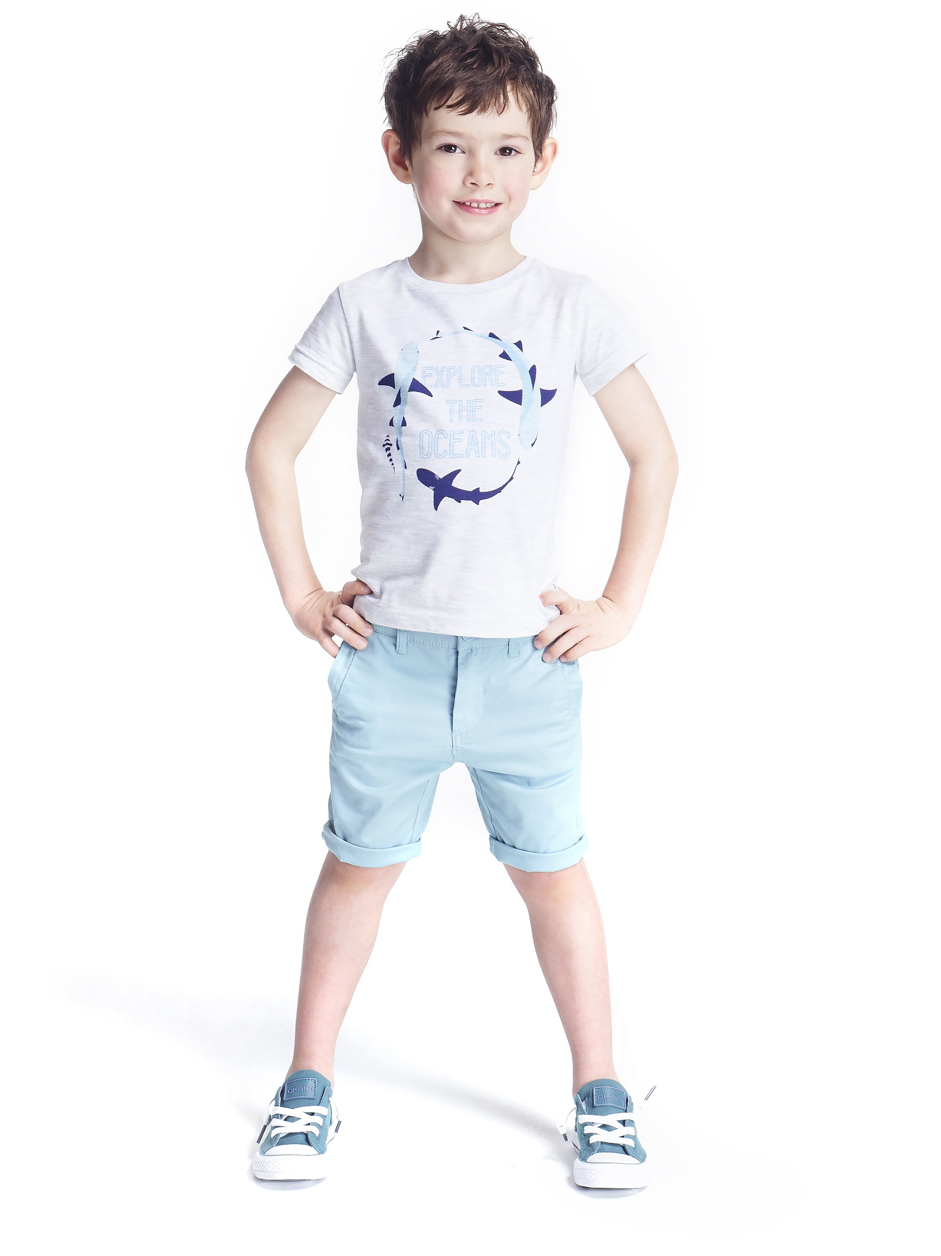 Okaidi T-shirt explore The Oceans porté (3).jpg