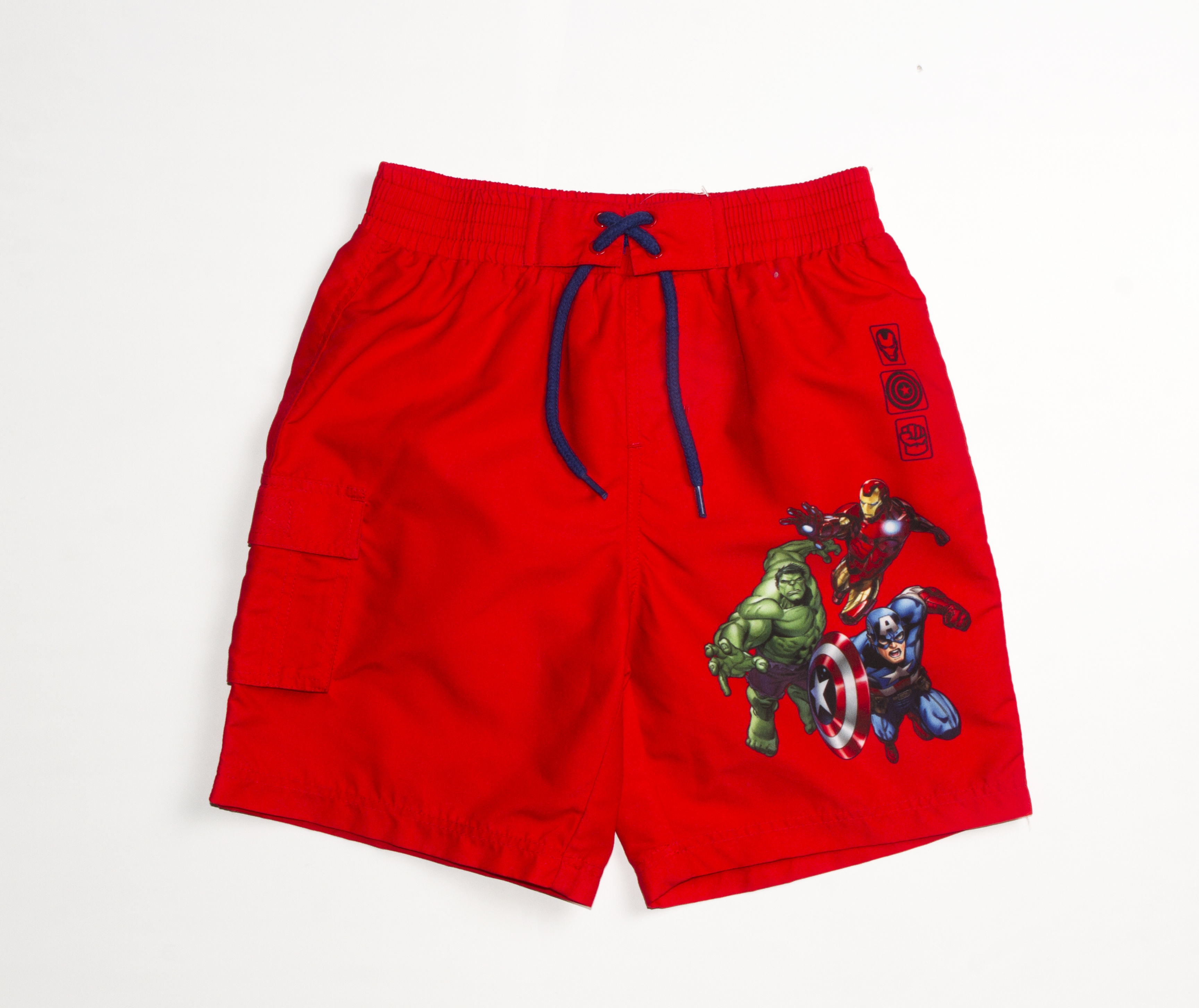 Maillot de bain Avengers rouge Carrefour.jpg