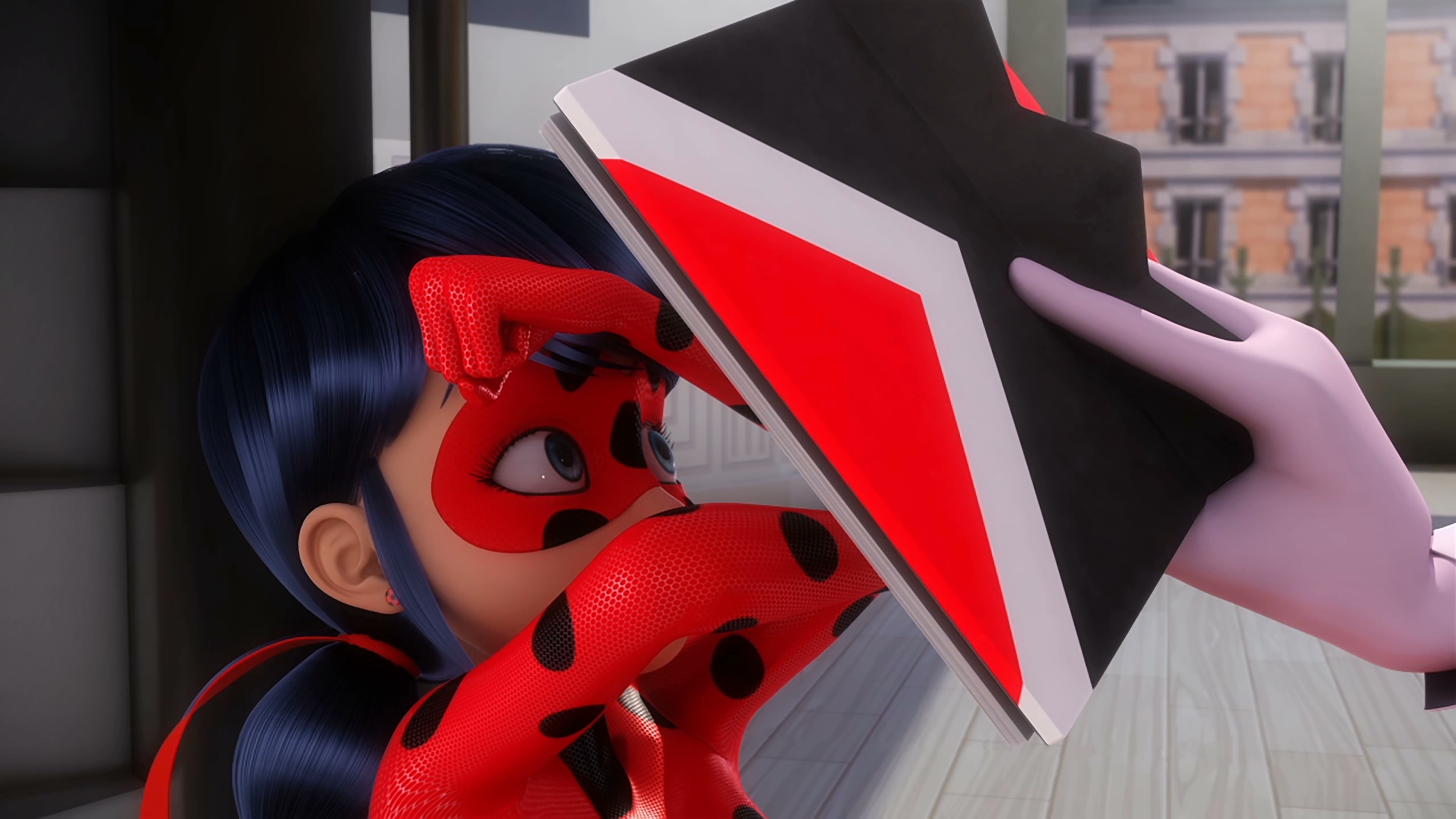 S2E01_Collector_17.png