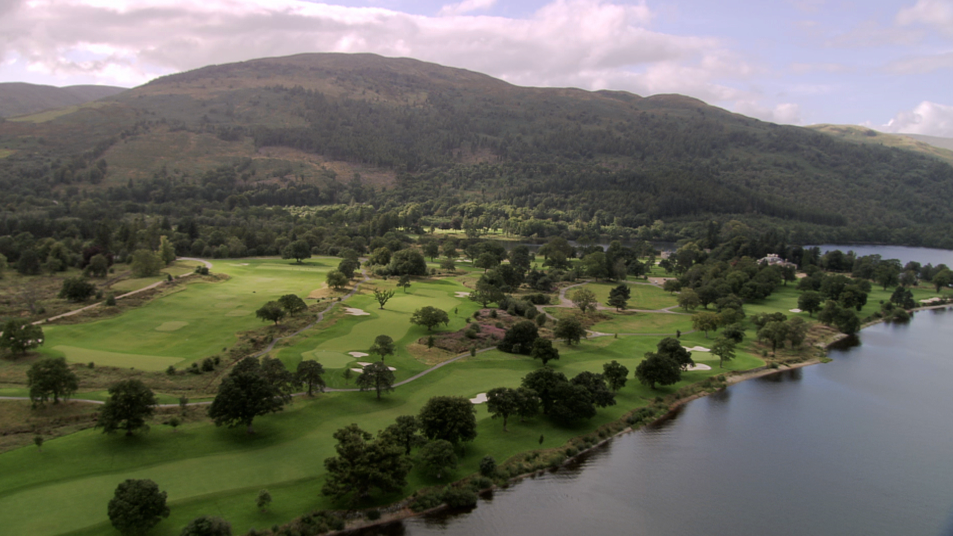 The world from above - Scotland MUIRFIELD TO FINGAL'S CAVE (6)©Skywork Ltd.tif