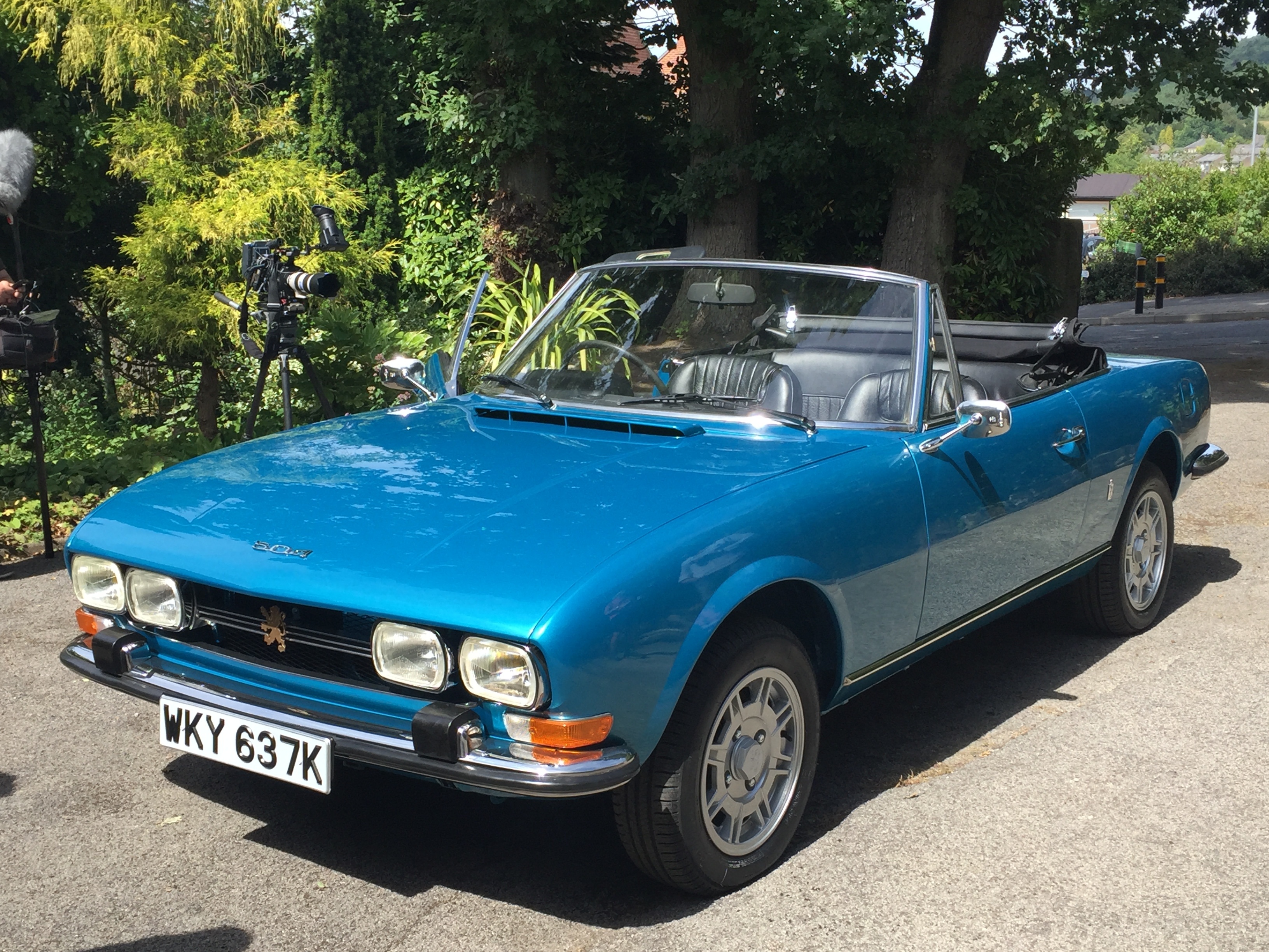 Car S.O.S.  Peugeot 504.jpg
