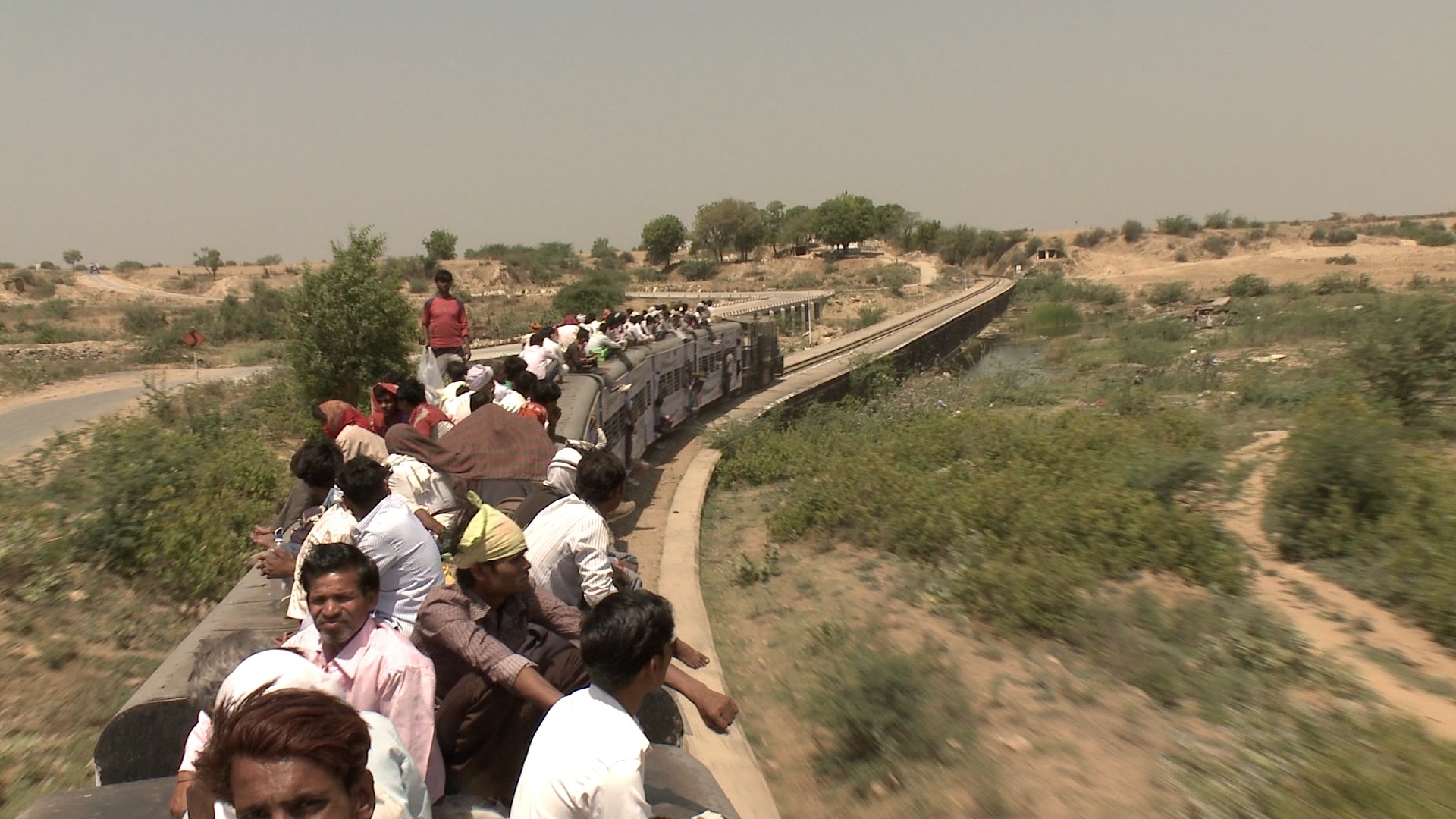 Des trains pas comme les autres  Inde du Nord (2).jpg
