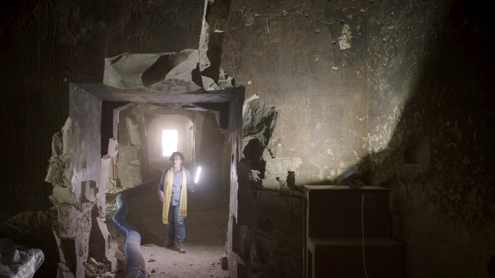 Ep104_ServantsOfTheSerpentGoddess_KingdomOfTheMummies_LR_05.jpg