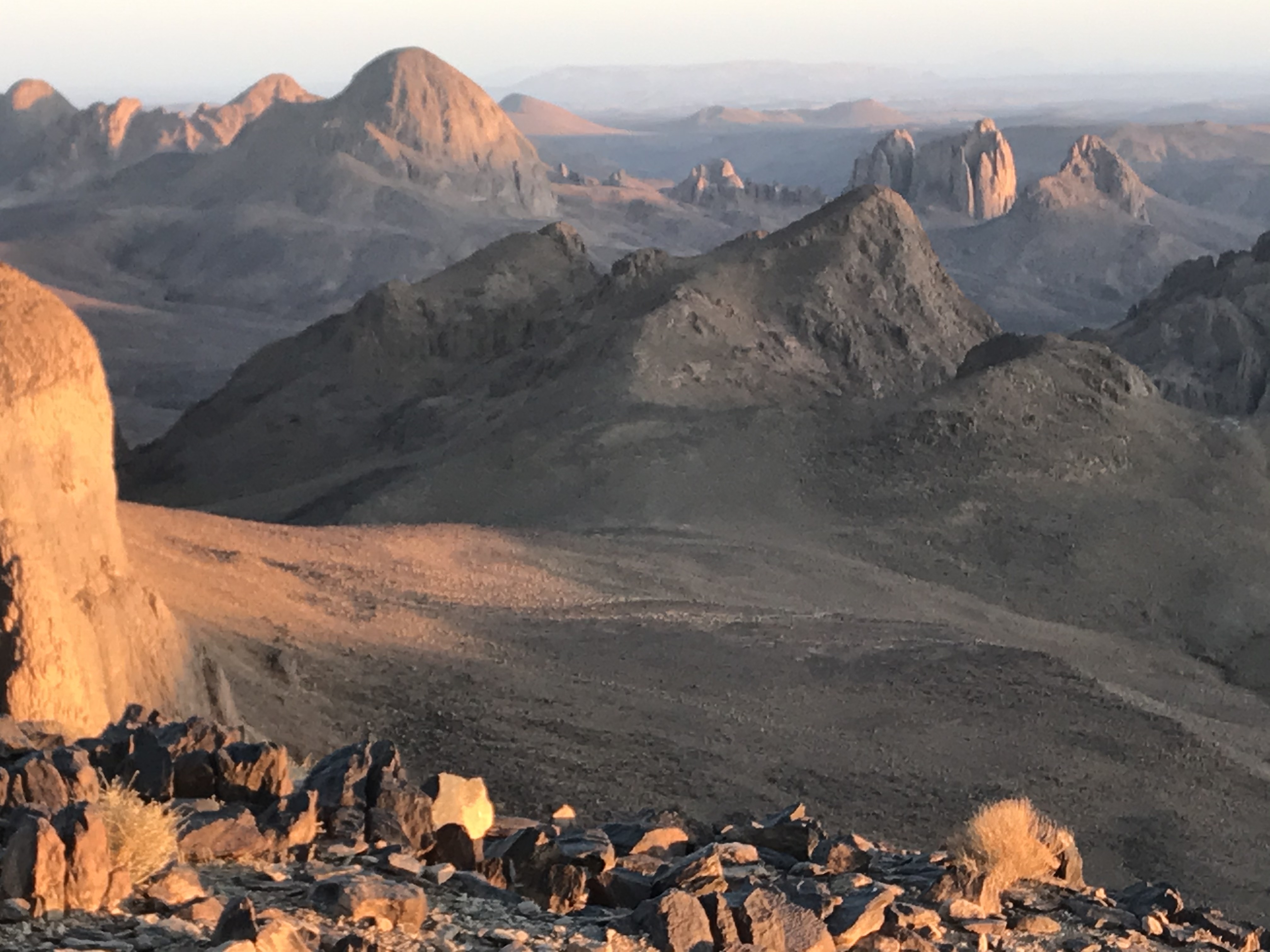 Algérie secrète ASSEKREM, SAHARA 2.jpg