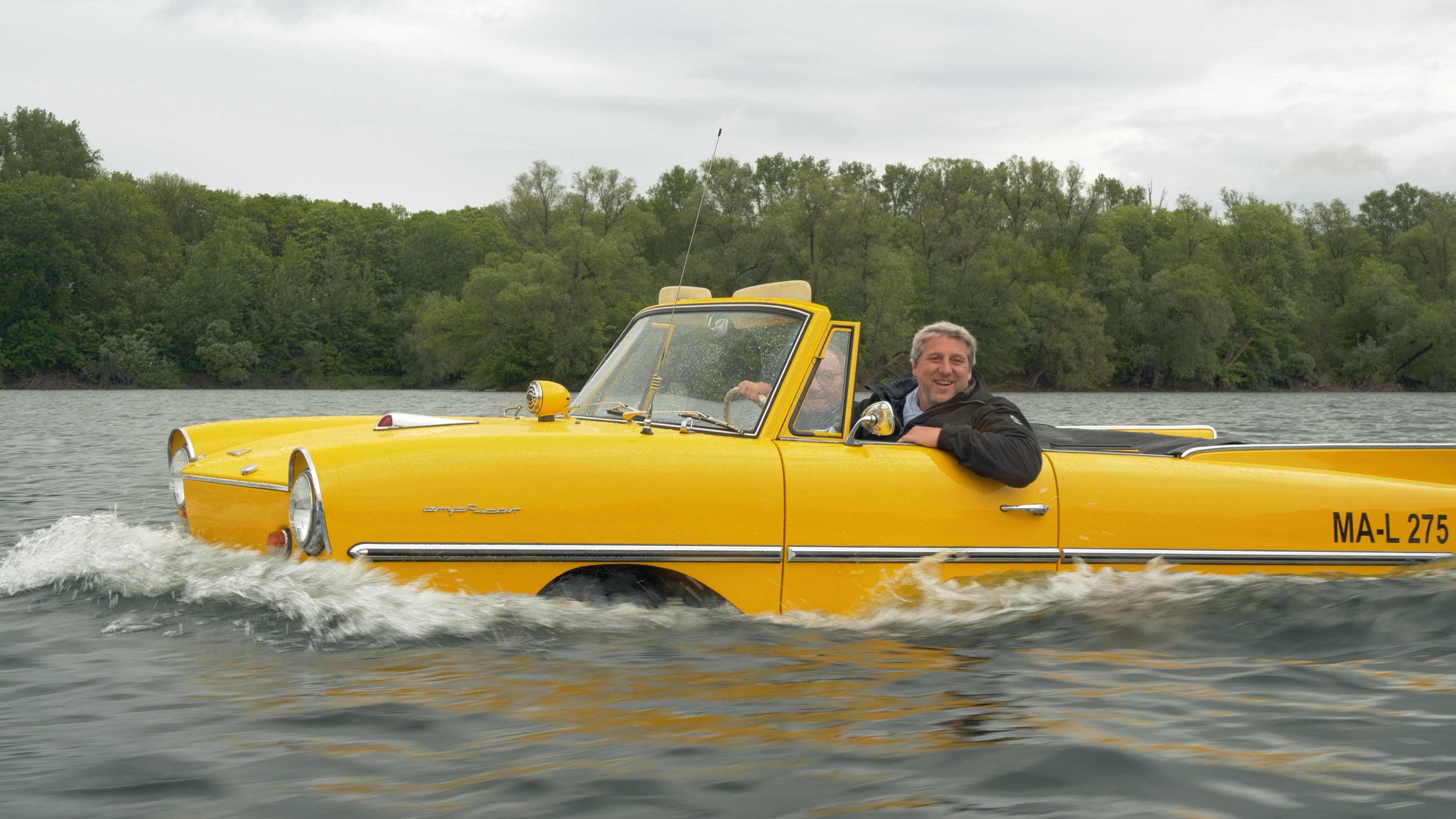 Au bout c'est la mer Le Rhin (2).jpg