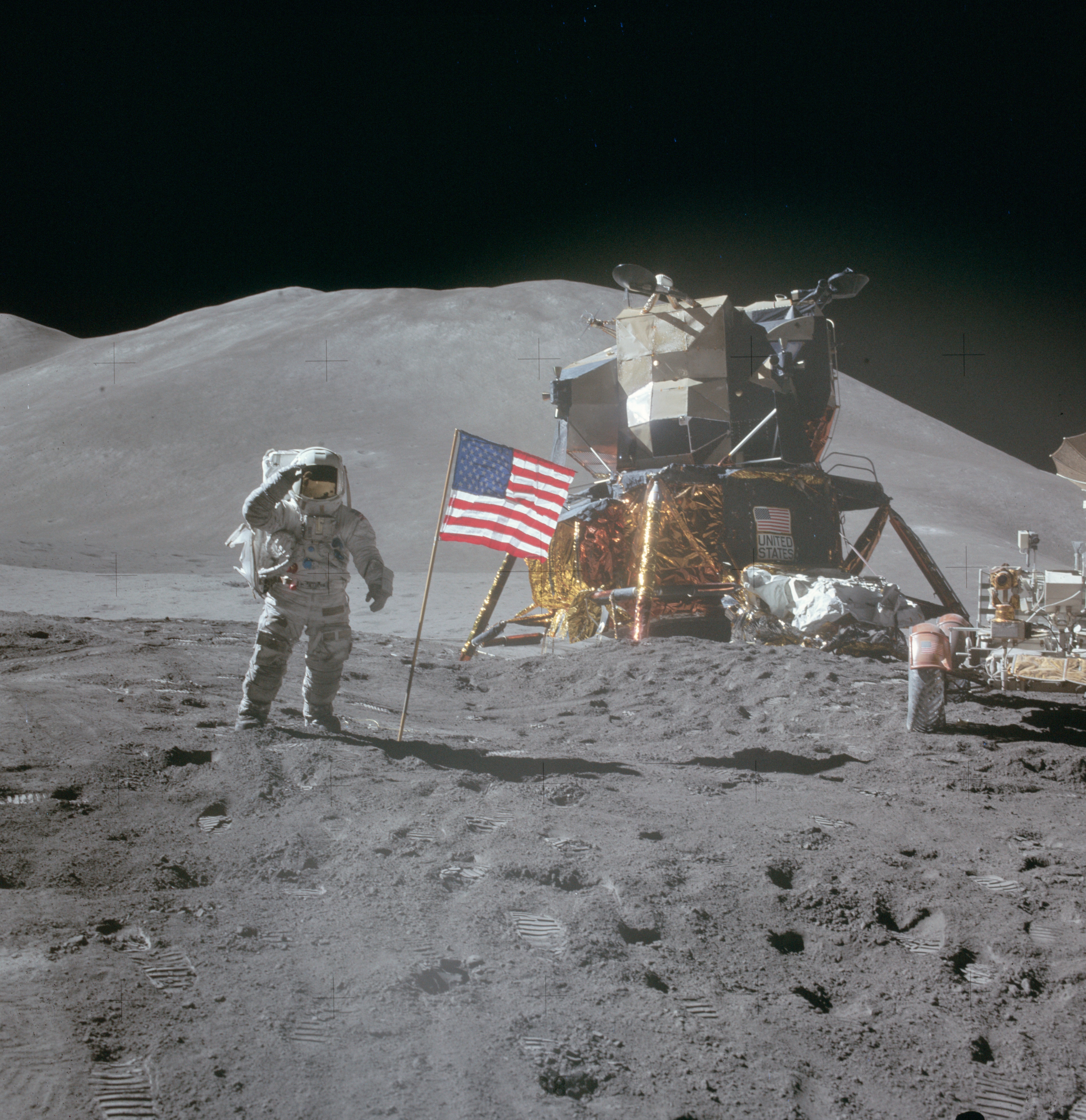 APOLLO Missions vers la Lune (2).jpg