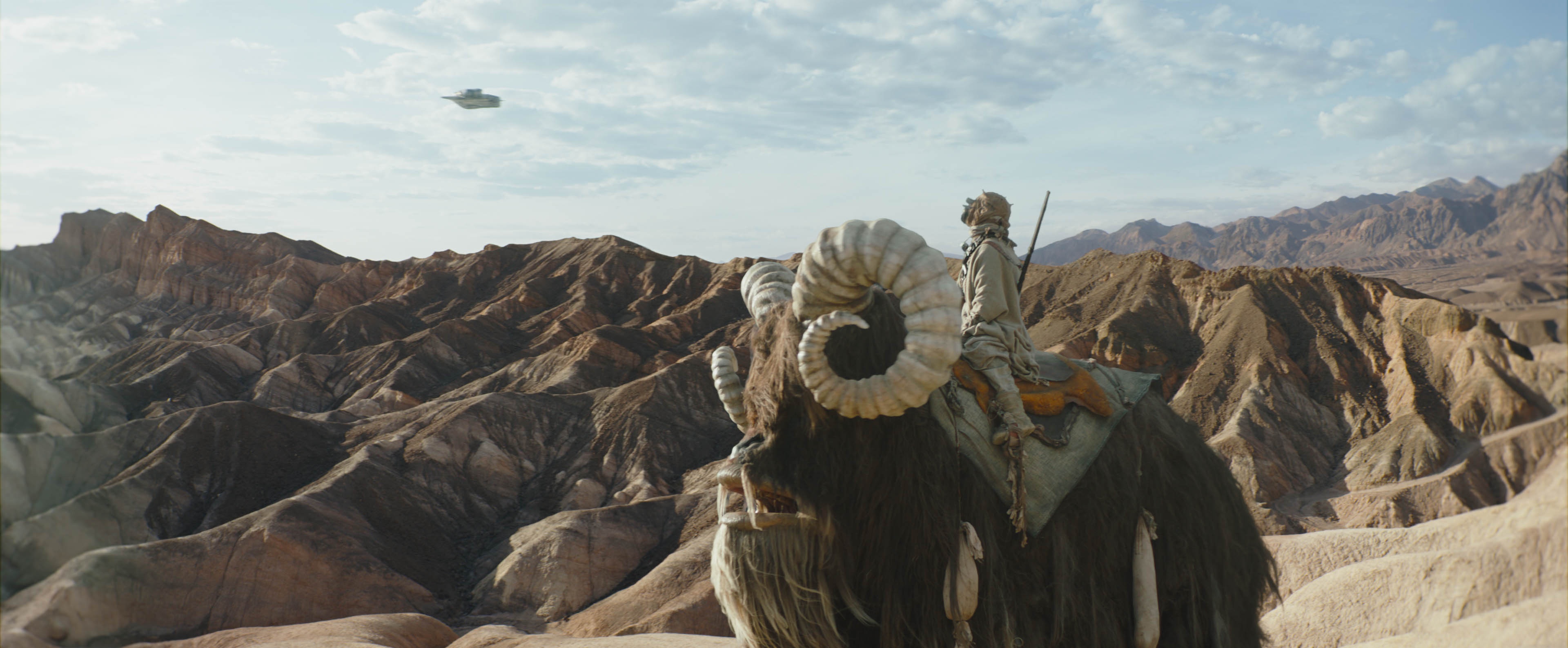 huck2_tsr_v11_quested_stills_2.00087331.jpg