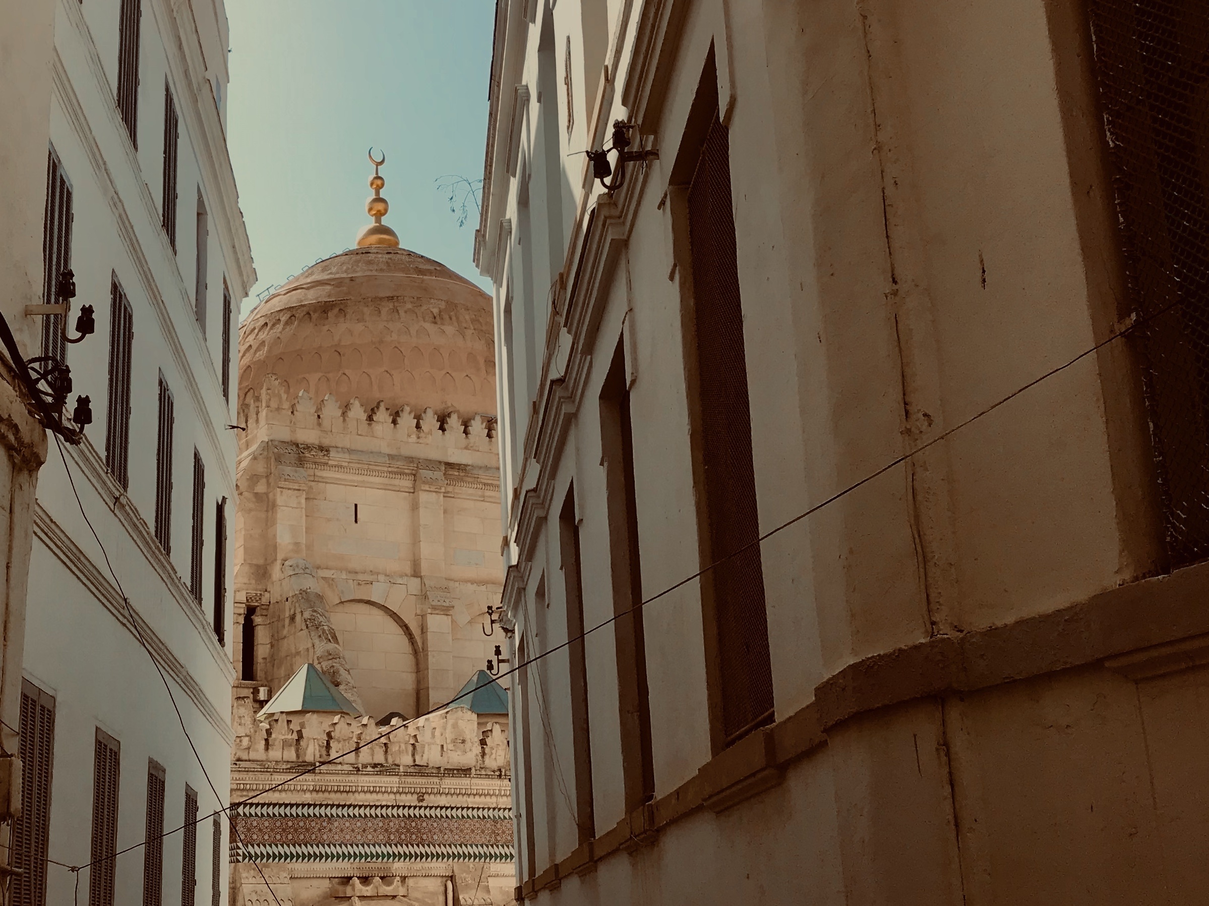 Algérie secrète 1.jpg