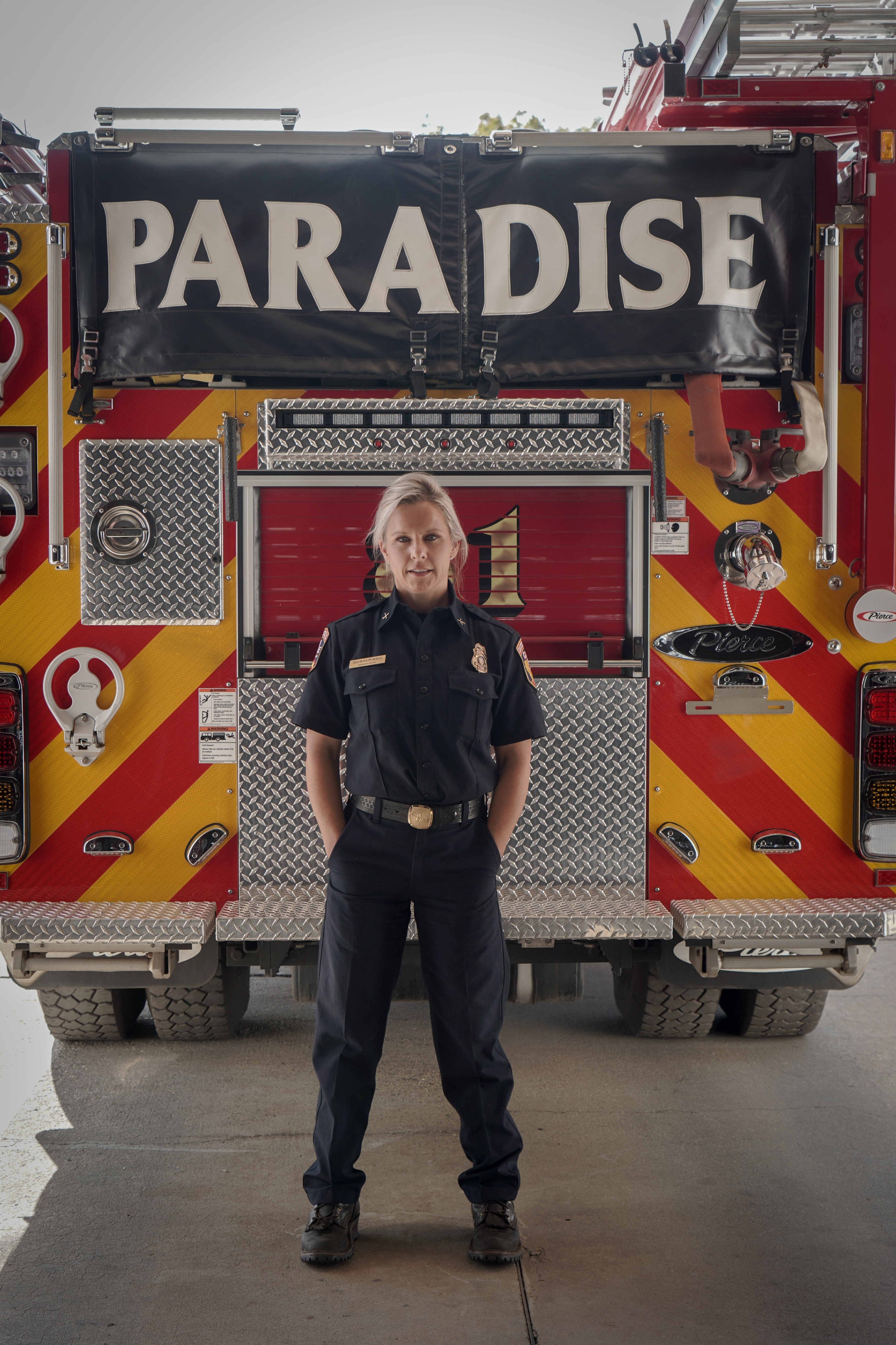 RebuildingParadise_11_DSC07326a.jpg